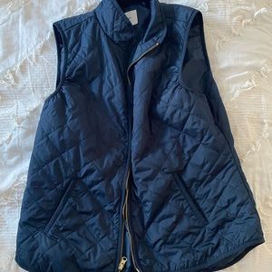 Navy blue puffer vest from Old Navy. Barely worn!